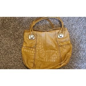 B. Makowsky Pebbled Leather Yellow Hobo Bag
